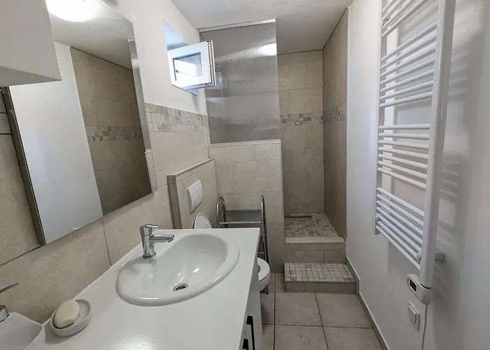 Panorama דירה זמראדי
