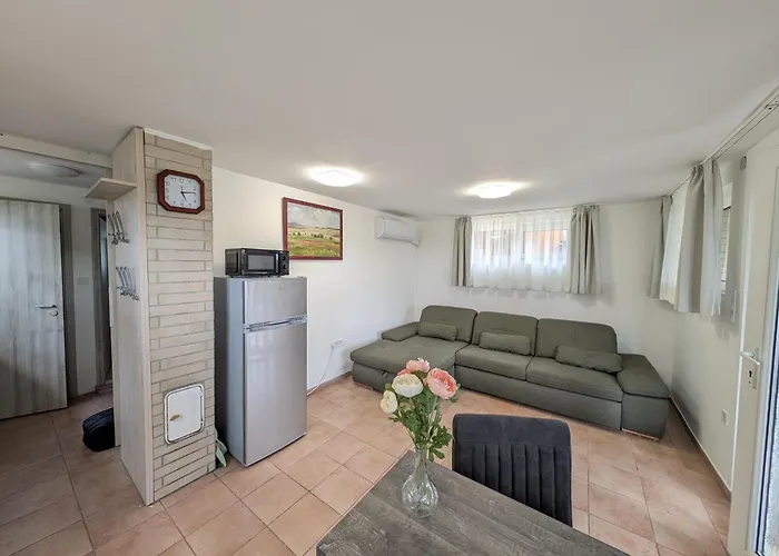 Panorama דירה זמראדי